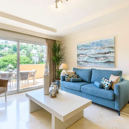 Alcam Aloha Deluxe 62 Apartment